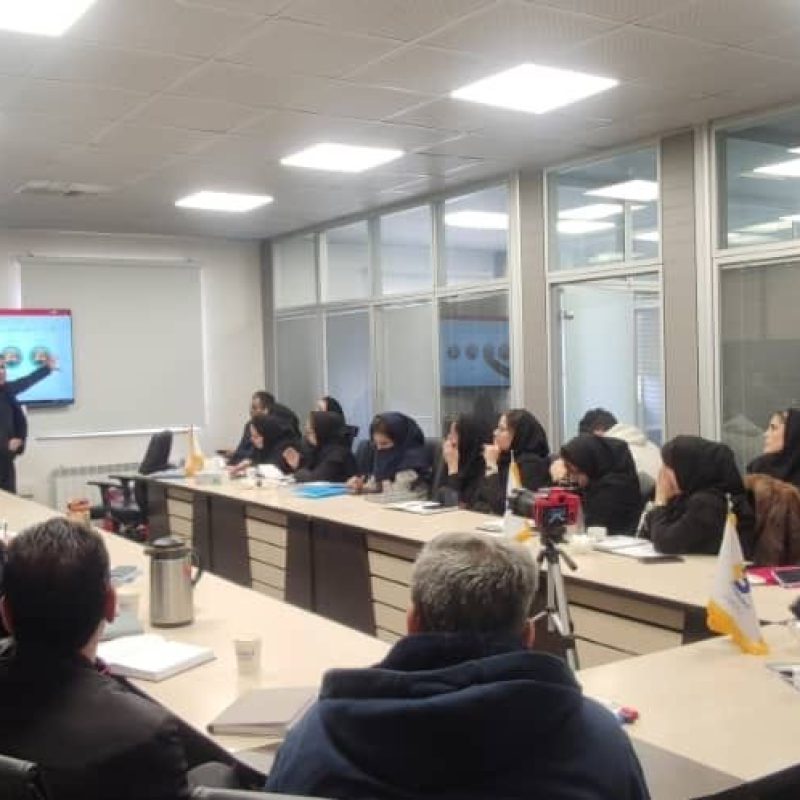 مدرس هوش مصنوعی - حبیب حسینی-35